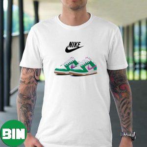 New Gum Sole Nike Dunk Lows Joker Unique T-Shirt