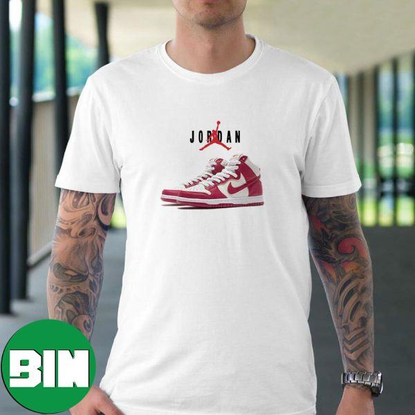 Nike SB Dunk High Pro Sweet Beet Sneaker T-Shirt