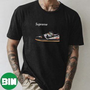 Supreme x Nike SB Dunk Low Rammellzee Sneaker T-Shirt