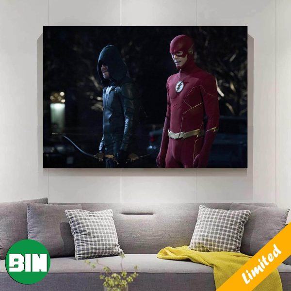 Stephen Amell and Grant Gustin as Green Arrow and The Flash In The Final Season Of The Flash Poster-Canvas