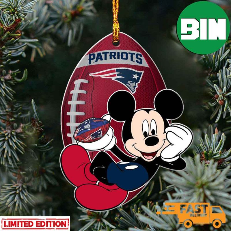 New England Patriots NFL Hoodie Glass Ornament