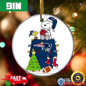 Snoopy New England Patriots NFL Christmas 2023 Tree Decorations Ornament