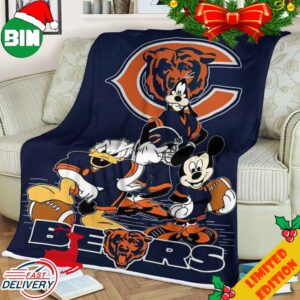 Disney Mickey Mouse Chicago Bears NFL Team Football Throw Fleece Blanket