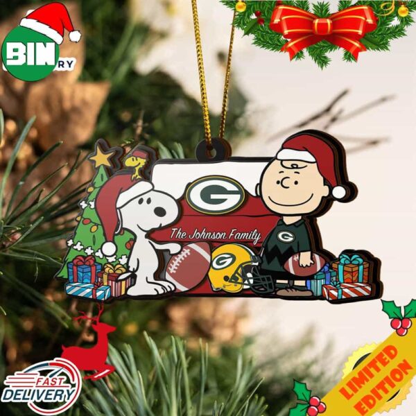 Green Bay Packers Snoopy NFL Sport Ornament Custom Your Family Name
