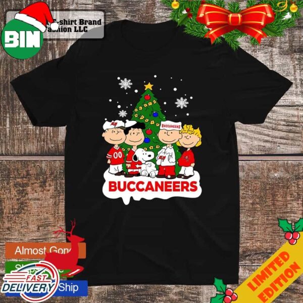 The Peanuts With Christmas Tree Love Buccaneers T-Shirt