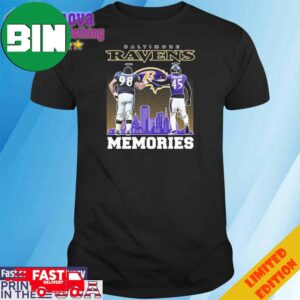 Baltimore Ravens Skyline Tony Siragusa And Jaylon Ferguson Memories Signatures T-Shirt