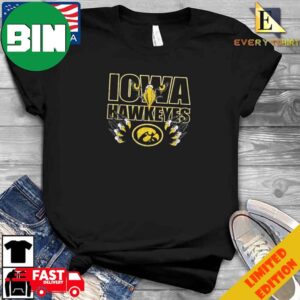 Iowa Hawkeyes Hawk And Talons Vintage T-Shirt Long Sleeve Hoodie Sweater