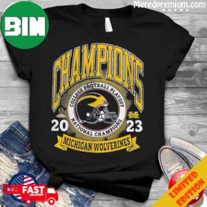 Official Michigan Wolverines 2023 National Champions Football T-Shirt Long Sleeve Hoodie Sweater