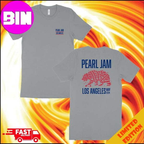 Pearl Jam With Deep Sea Diver At The KIA Forum On May 21st 2024 In Los Angeles Art By Jeffsotoarts Unisex Two Sides T-Shirt