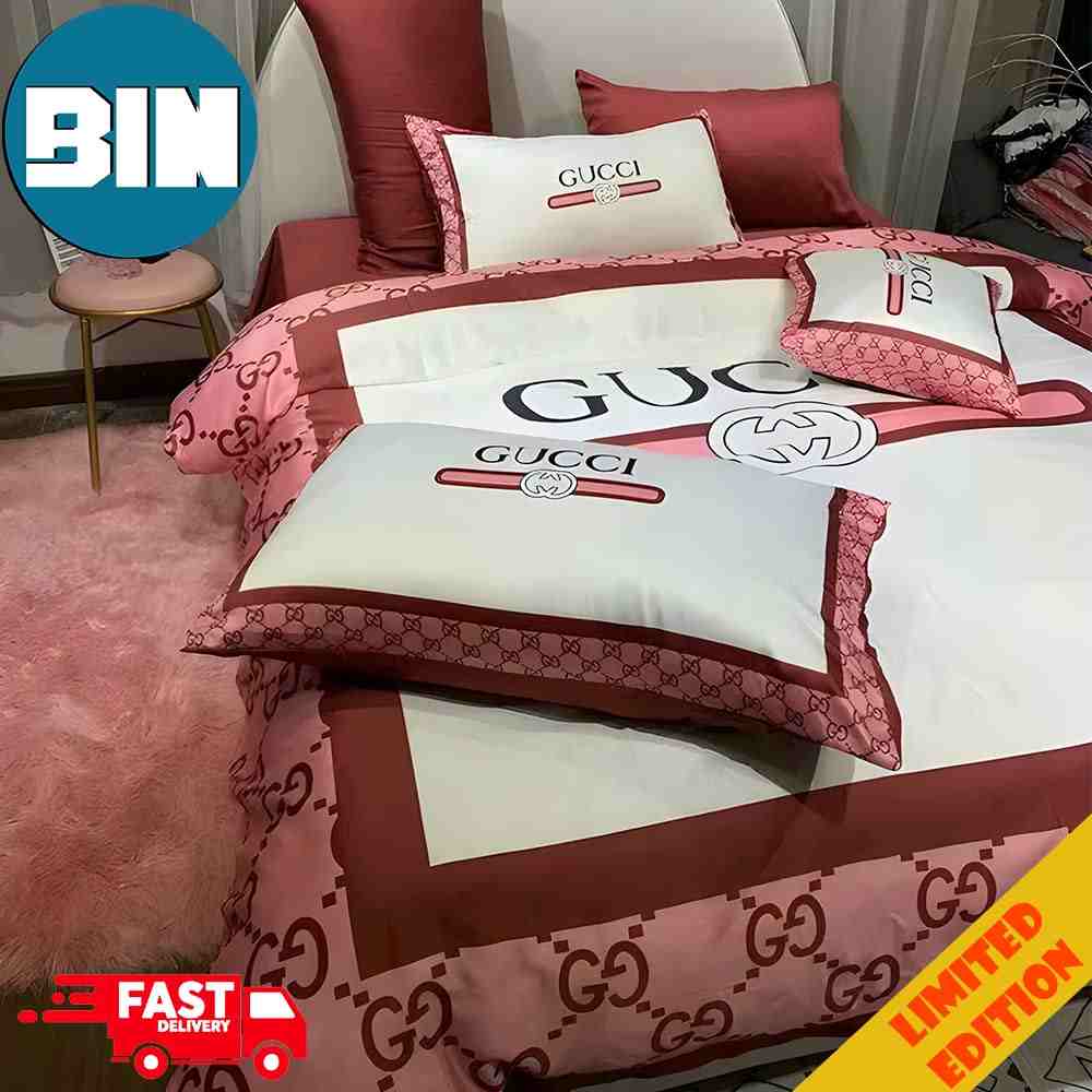 Gucci Bedding Set In Elegant Luxury Style For Modern Bedroom Decor Gucci Bedding Set In Elegant Luxury Style For Modern Bedroom Decor