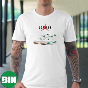 Official Images Nike SB x Air Jordan 4 Retro SP Pine Green Sneaker T-Shirt